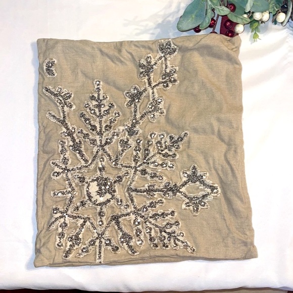 Pottery Barn Accents Pottery Barn Snowflake Pillow Cover 8in X 18in